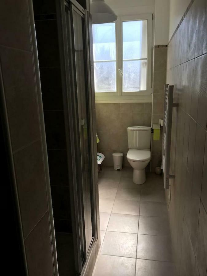 Appartement De Charme En Plein Coeur Du Centre Ville De Compiegne Luaran gambar